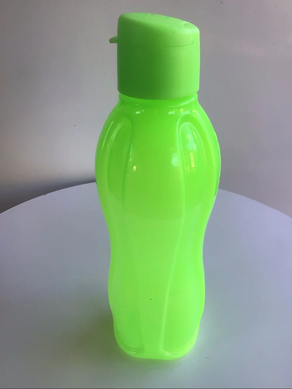 Tupperware lime neon green water bottle